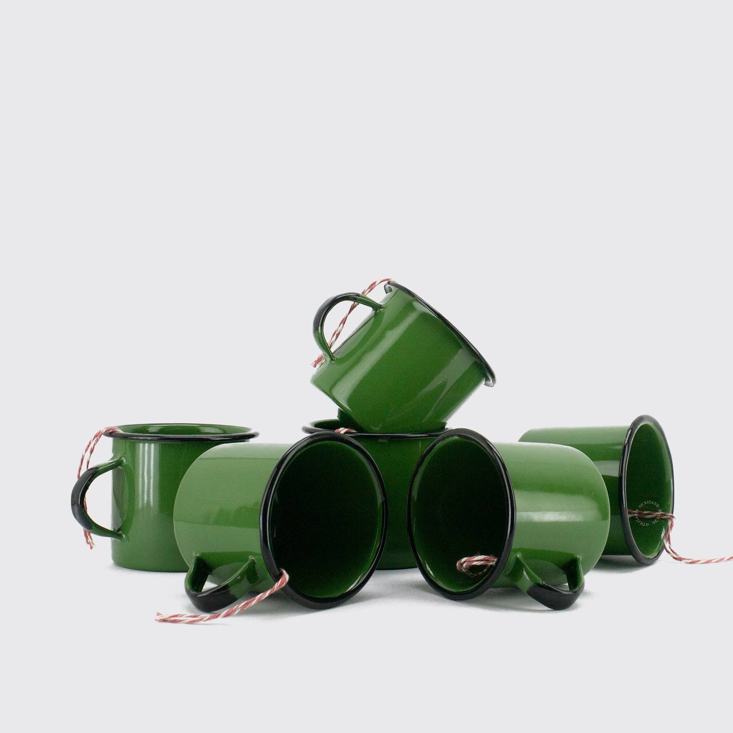 Nopal Green Medium Enamel Mug · Utilitario Mexicano