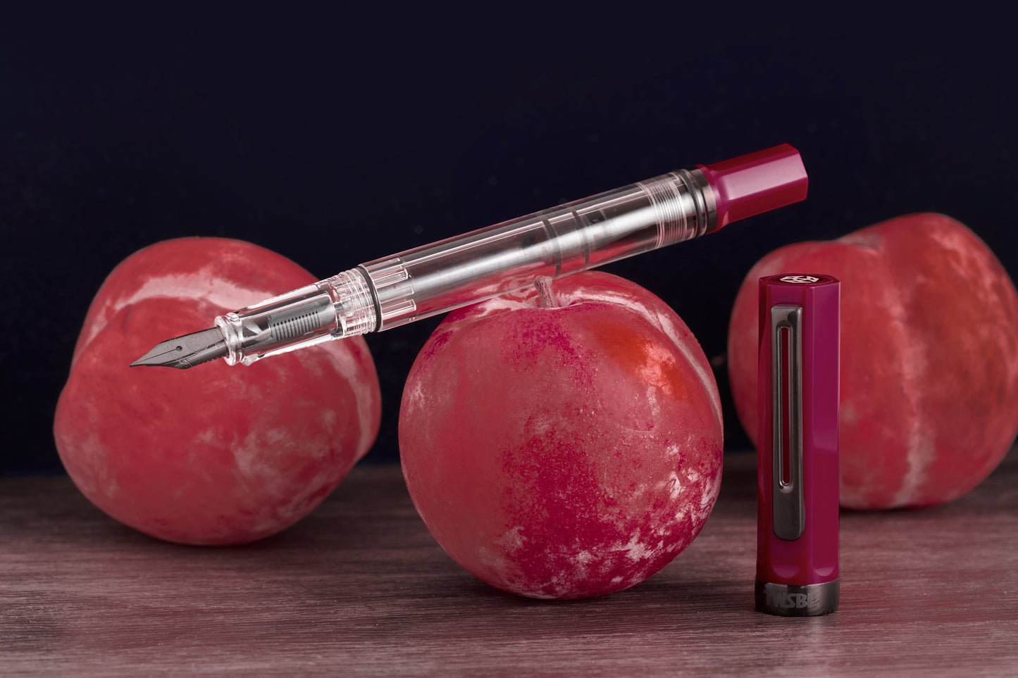 TWSBI ECO Plum w/ Onyx Fountain Pen《Fine》