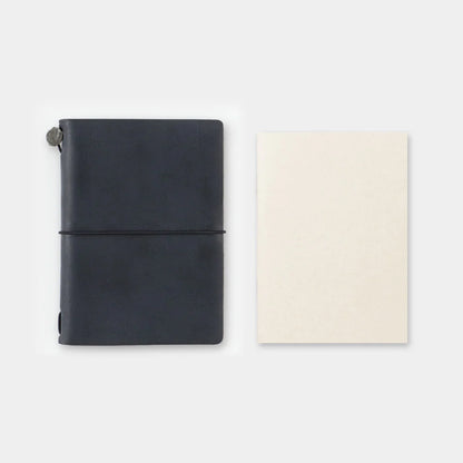TRAVELER'S Notebook 013 MD Paper Cream Notebook《Passport Size》