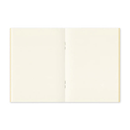 TRAVELER'S Notebook 013 MD Paper Cream Notebook《Passport Size》