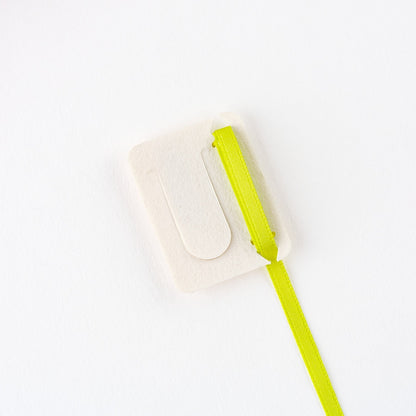 Yumi Kitagishi: White Cat Embroidered Bookmark · Hobonichi