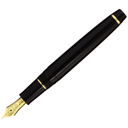 Sailor Pro Gear Slim Black with Gold Trim《Medium Fine》