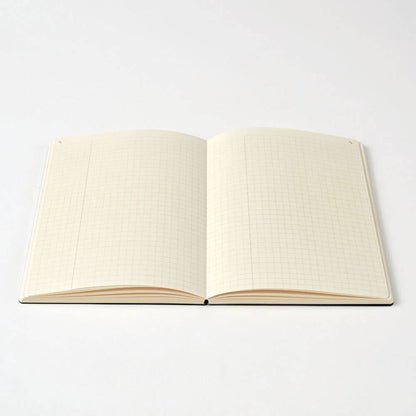 Isshoni. NoteBook Number A5 Grid : Black・Daigo