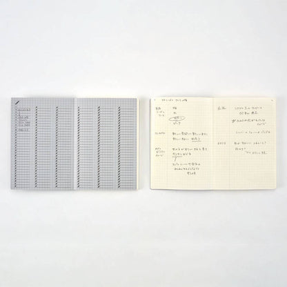 Isshoni. NoteBook Number A5 Grid : Black・Daigo