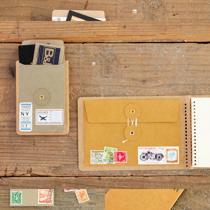 TRC Medium Orange Kraft Envelopes《Set of 8》
