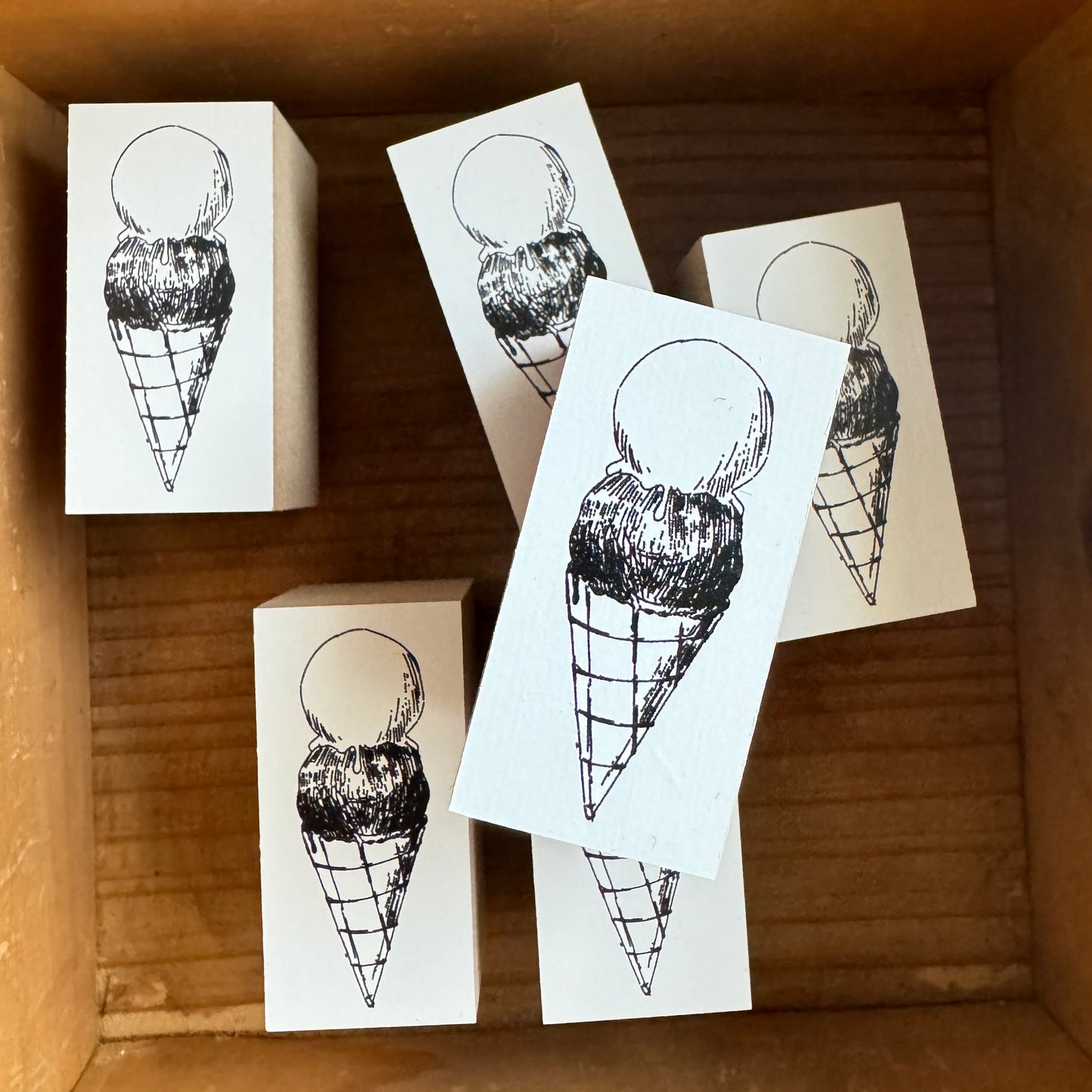 Glace Wooden Stamp・Mon petit artiste
