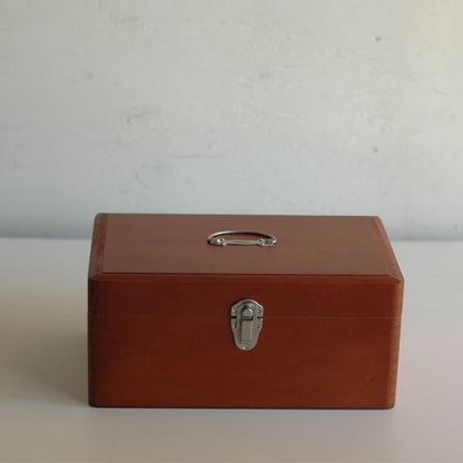 Medium First-aid Toga Wood Box · Classiky