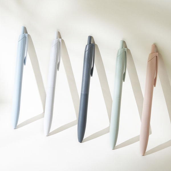 uni Jetstream Lite Touch Ink Ballpoint Pen《0.5mm》