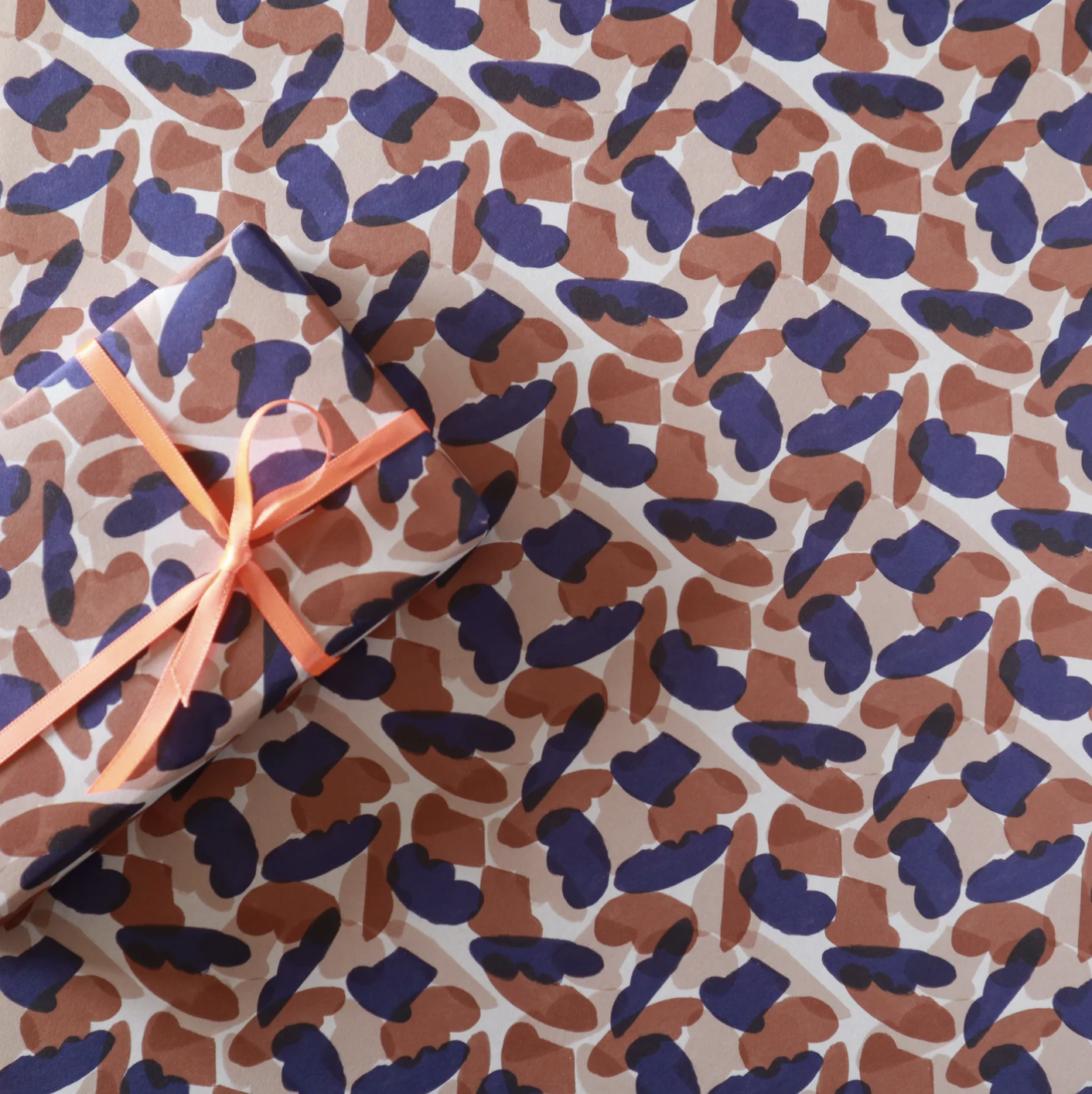 Bread Pattern Blue and Brown Wrapping Paper · Regaro Papiro