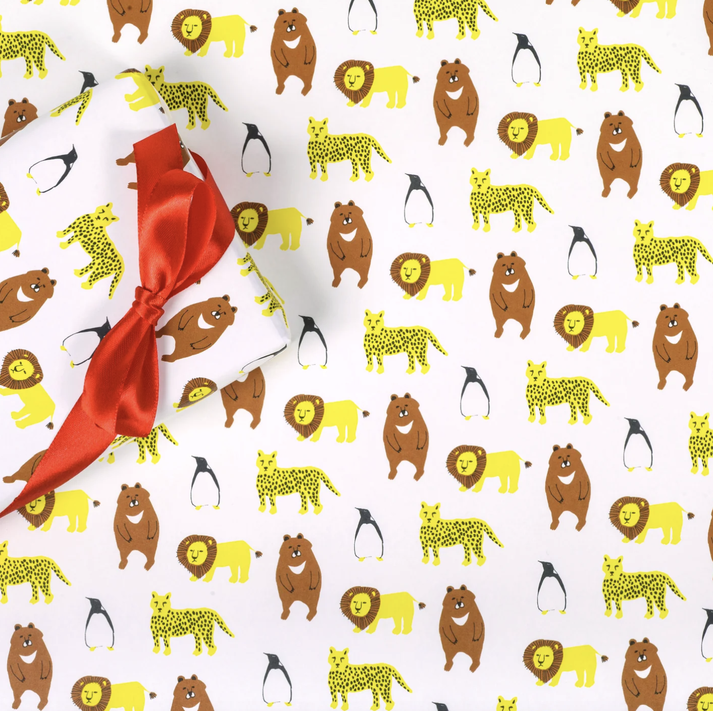 Animal Pattern (Bear, Tiger, Lion, Penguin) Wrapping Paper · Regaro Papiro
