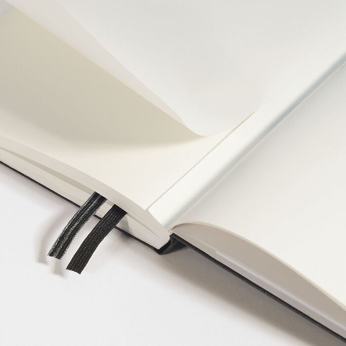 Dusty Rose A5 Ruled Hardcover Notebook · Leuchtturm1917