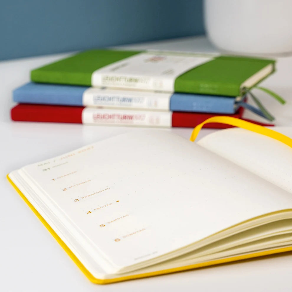 2027 A5 Colorful Seasons Weekly Planner & Notebook · Leuchtturm1917
