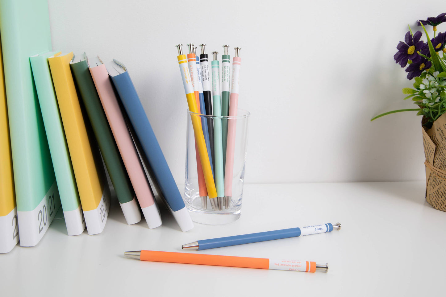 Mark's COLORS Black Gel Ball Pen《0.5mm》
