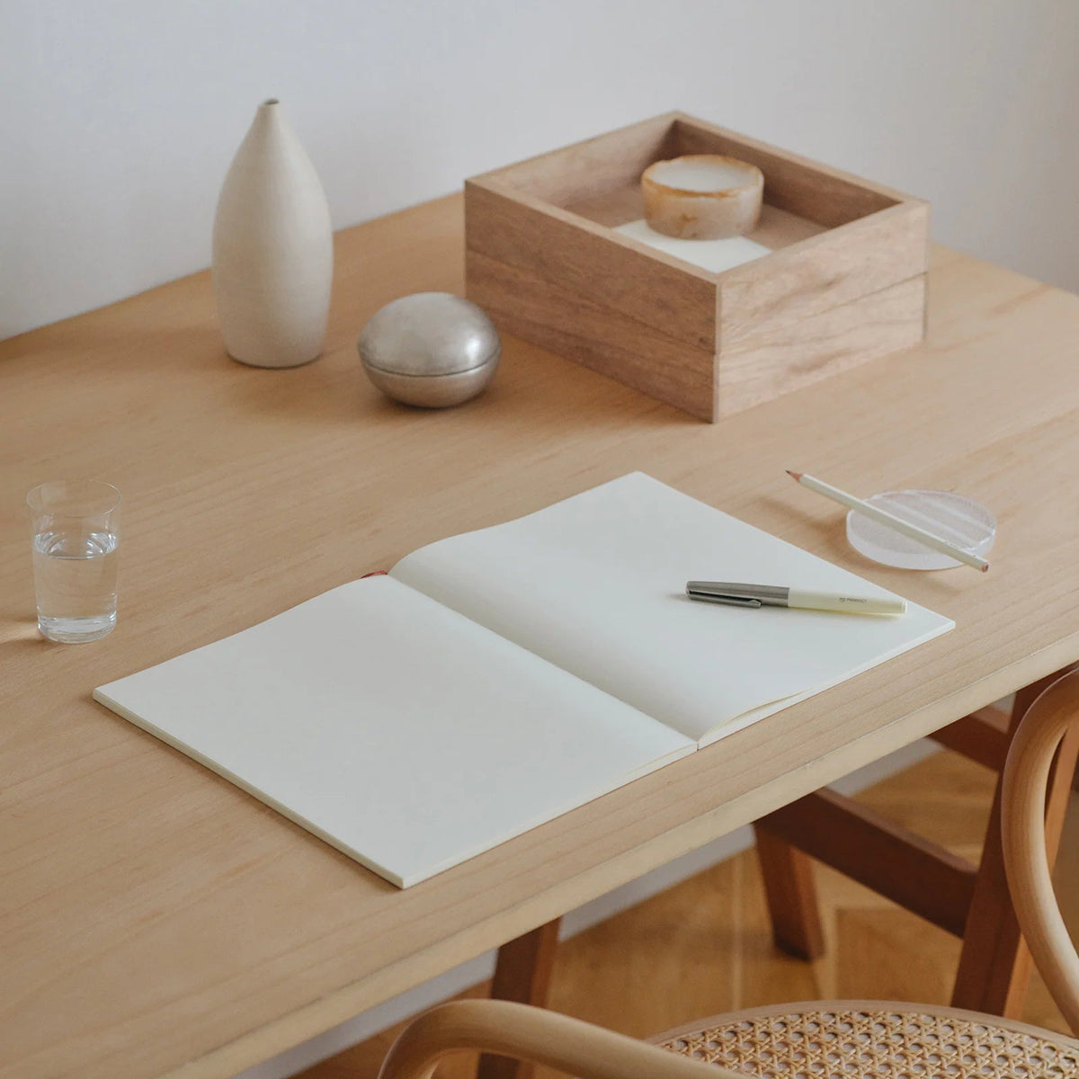MD Notebook Blank《A4》