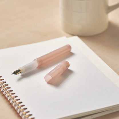 Pilot Kakuno Light Pink Fountain Pen《Madoromi Series》