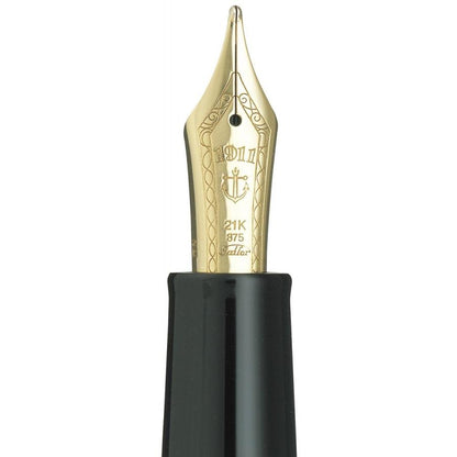 Sailor Profit 1911 Standard Black with Gold Trim《Medium Fine》